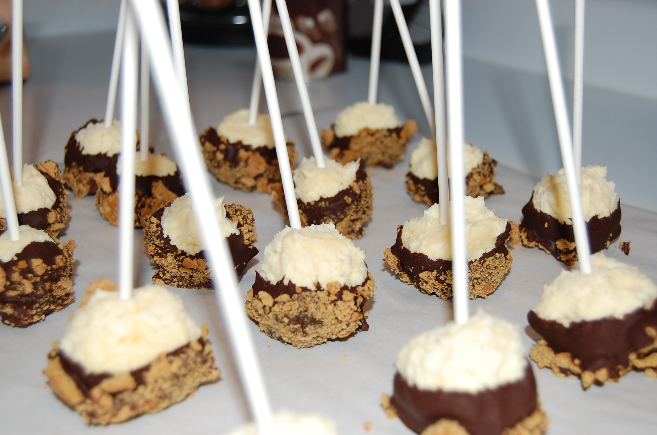 Cheesecake Pops