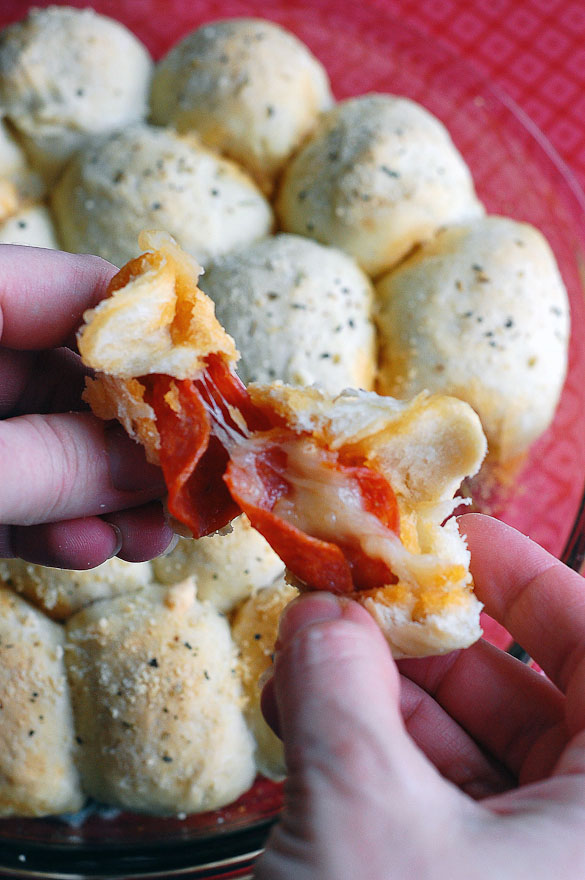 Cheesy pepperoni pizza bites are the perfect appetizer for any occasion. The best finger food for both kids and adults!