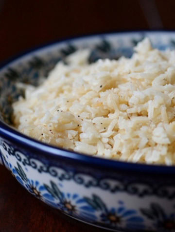 bowl of white rice