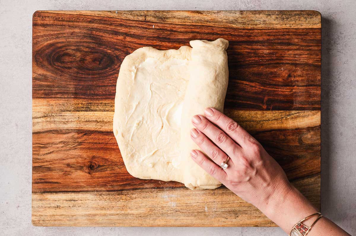 laminate dough for chicago style pizza