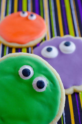 Simple Monster Cookies1