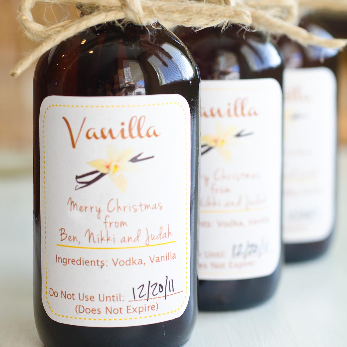 Vanilla Beans & Alcohol Pack of 04 Homemade Vanilla Extract Label for 4 oz Boston Round Bottle Handmade by Conquest of Happiness 1.75 x 2.5 