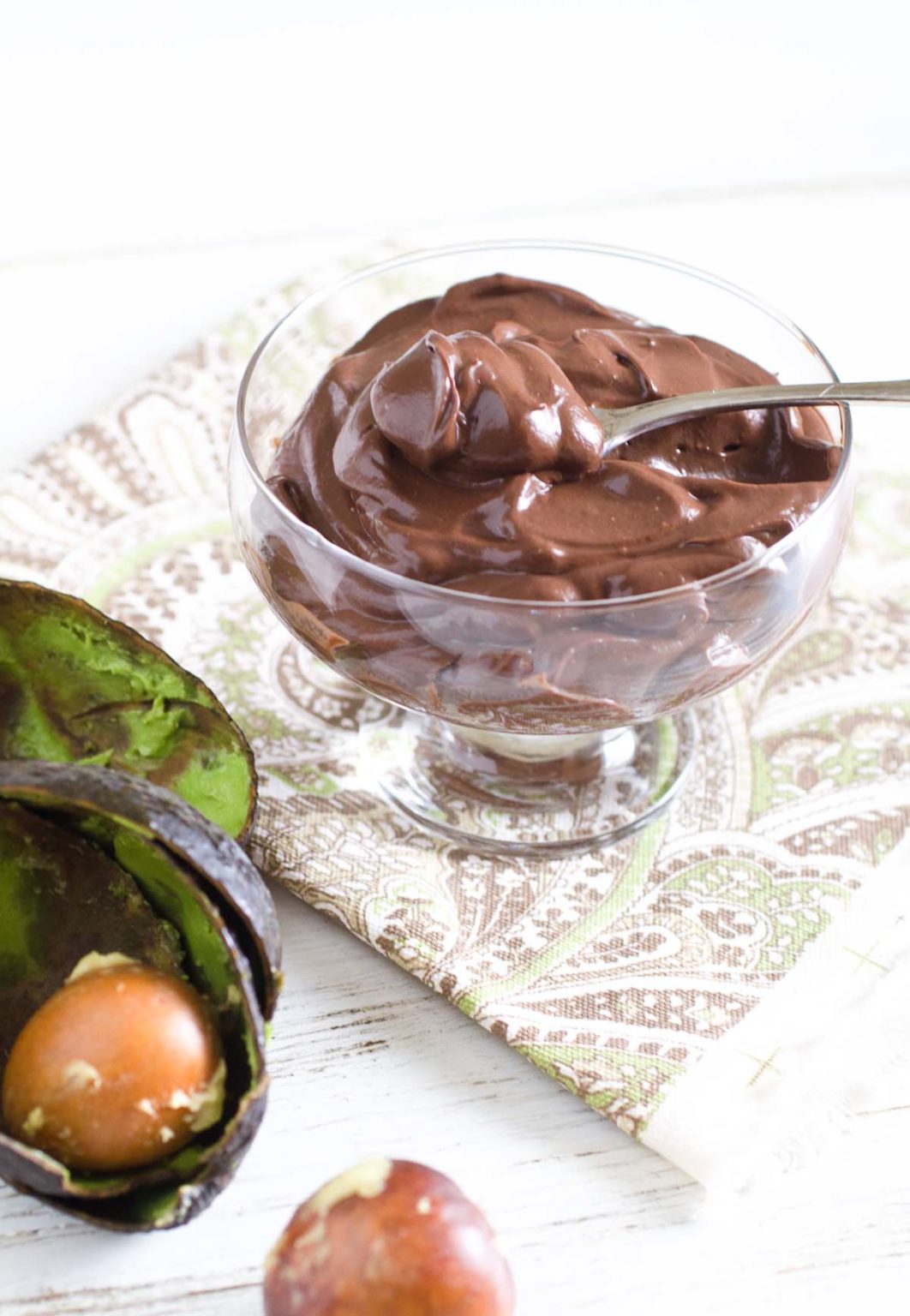 Avocado Chocolate Pudding - The CREAMIEST in only 5 minutes!!