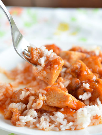 Easy 3-ingredient Sweet and Sour Chicken in the Slow Cooker by @SeededTable