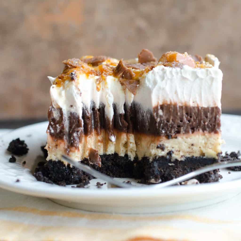 Chocolate Lasagna Better with peanut butter and crushed Butterfingers!