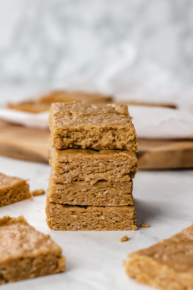Easy Peanut Butter Protein Bars