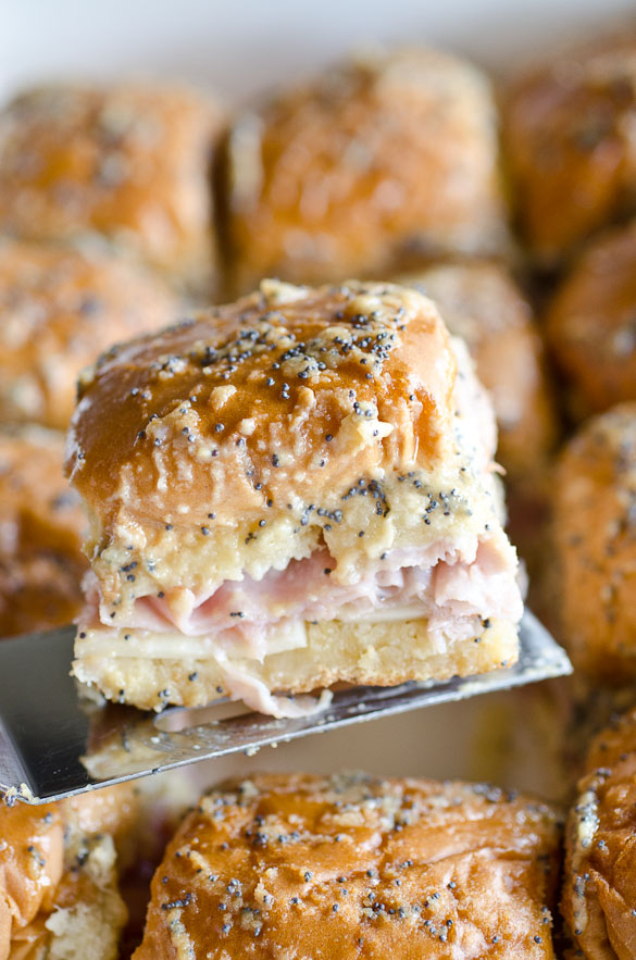 baked hawaiian roll with ham and poppy seed topping