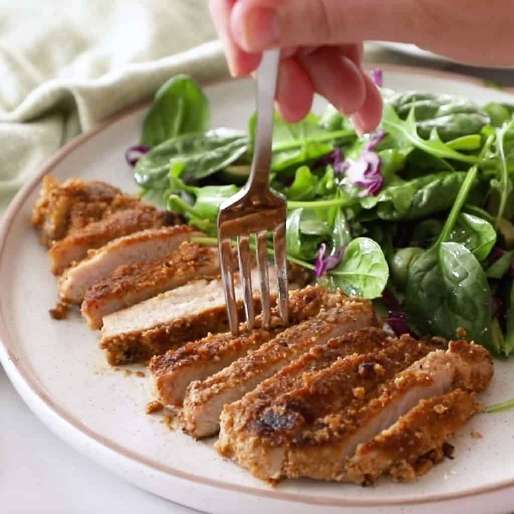 Almond Crusted Pan Fry Pork Chops {VIDEO} Family favorite keto dinner!
