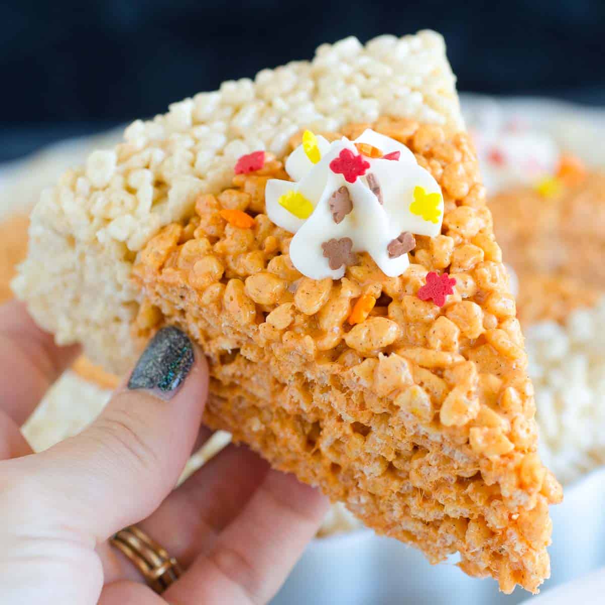 EASY Pumpkin Pie Rice Krispies Treats - Fun for everyone!