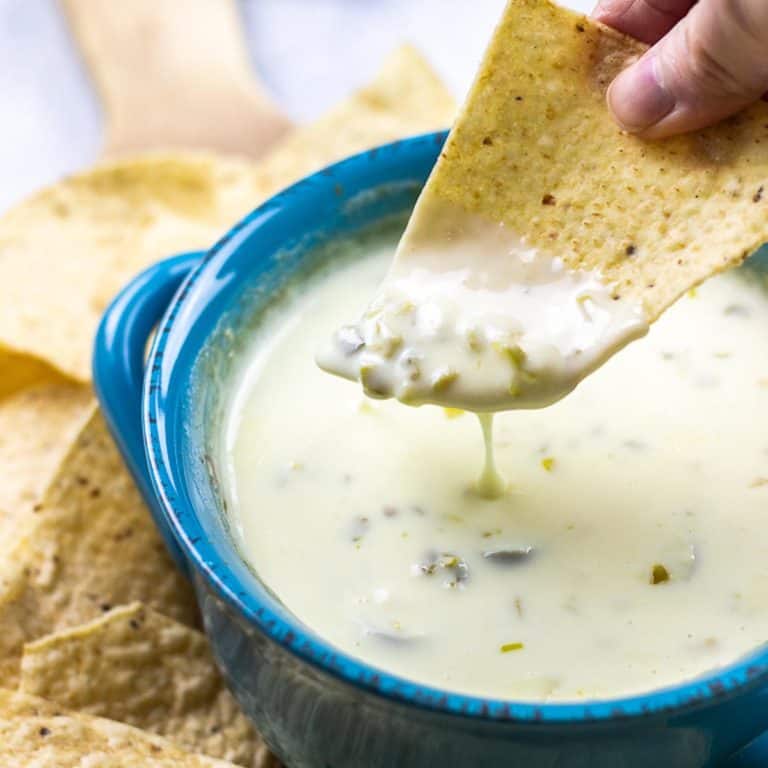 White Queso Cheese Dip (4 ingredients, 5 minutes!) + VIDEO