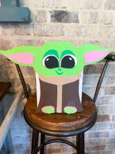 Baby yoda valentine box (with free printable template) Baby Yoda Valentine Box