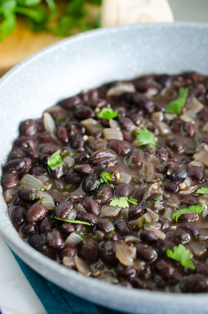 Easy Mexican Black Beans Recipe