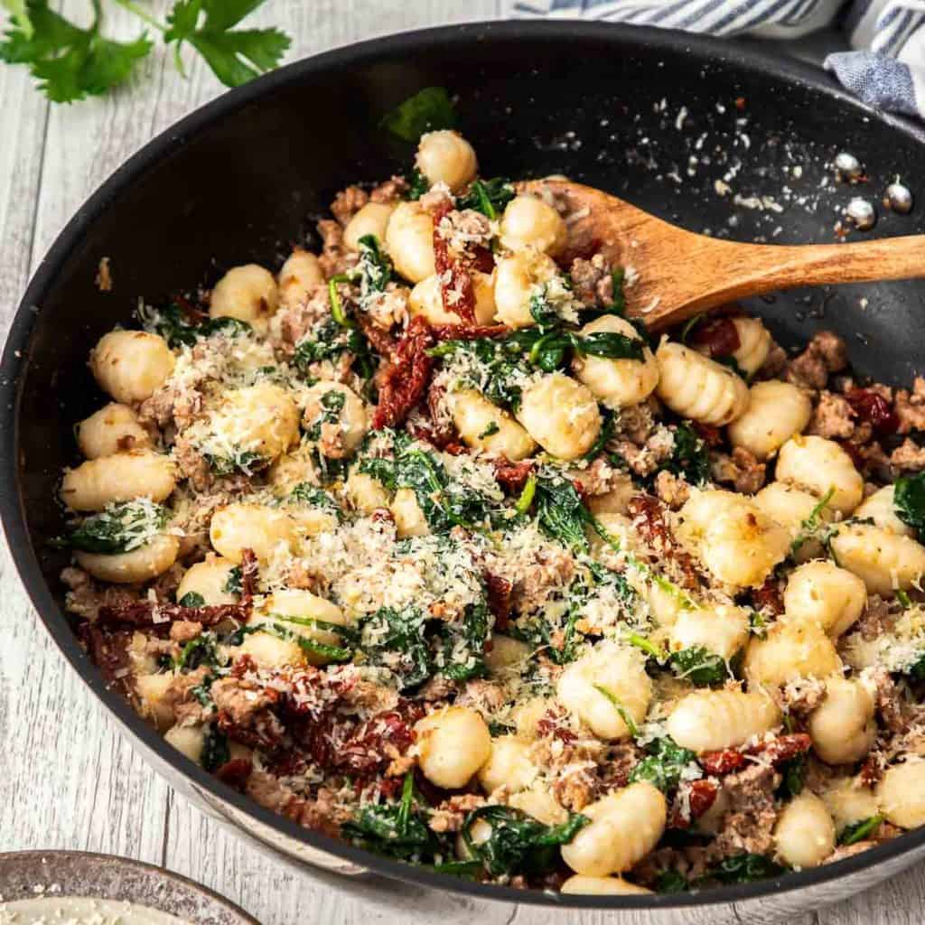 Sausage Gnocchi with Spinach and Sun-dried Tomatoes - Easy Dinner!