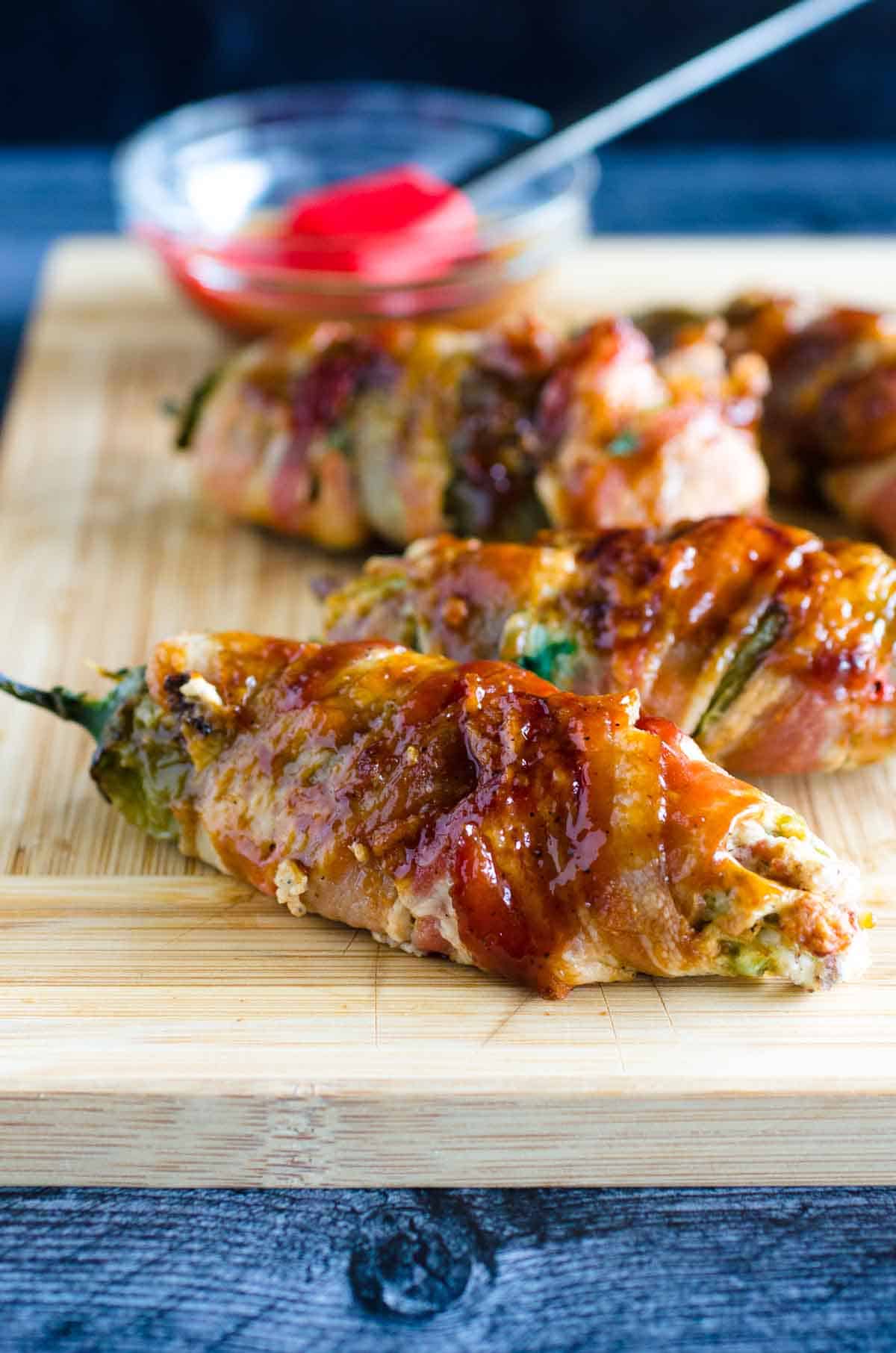smoked jalapenos wrapped in bacon