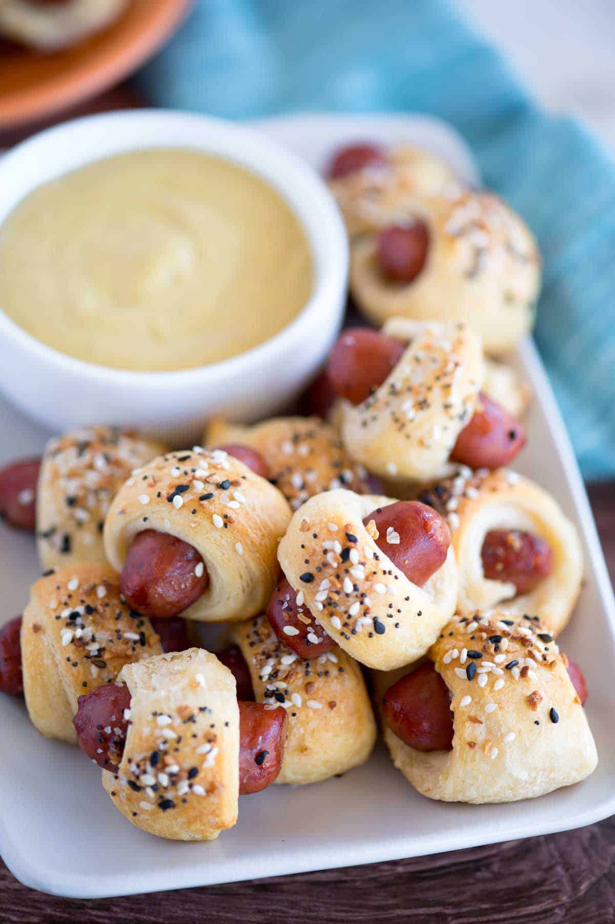 plate of pigs in a blanket with everything bagel seasoning